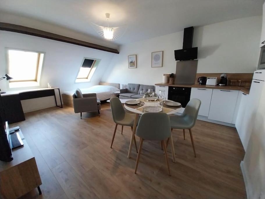 Studio Babylone - Parking & Wifi Chartres Eksteriør billede